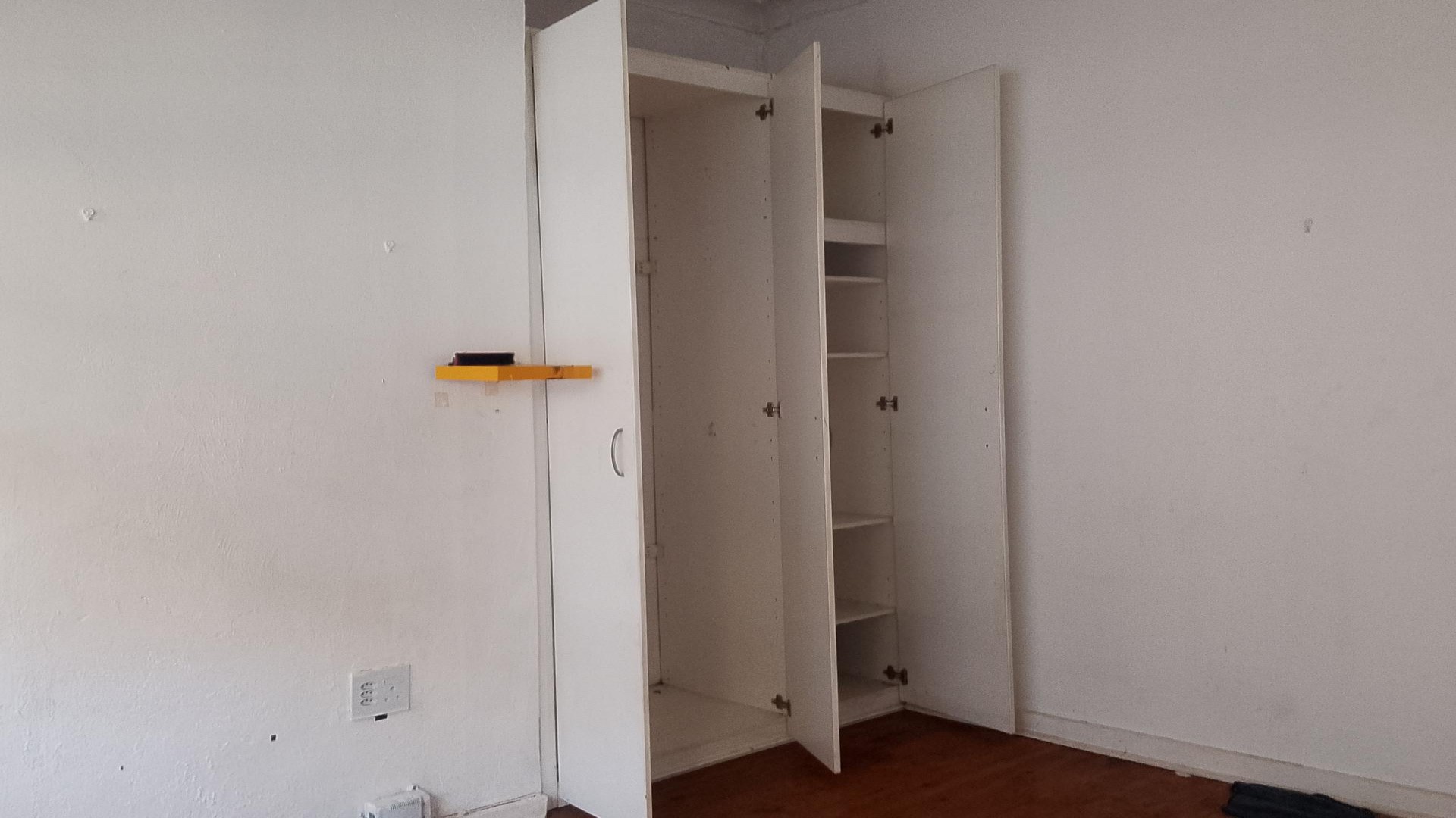 Bed Room 2 - 13 square meters of property in Westdene (JHB)