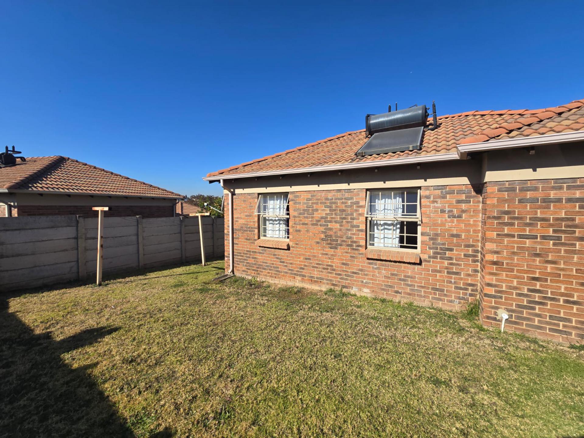  of property in Olievenhoutbos