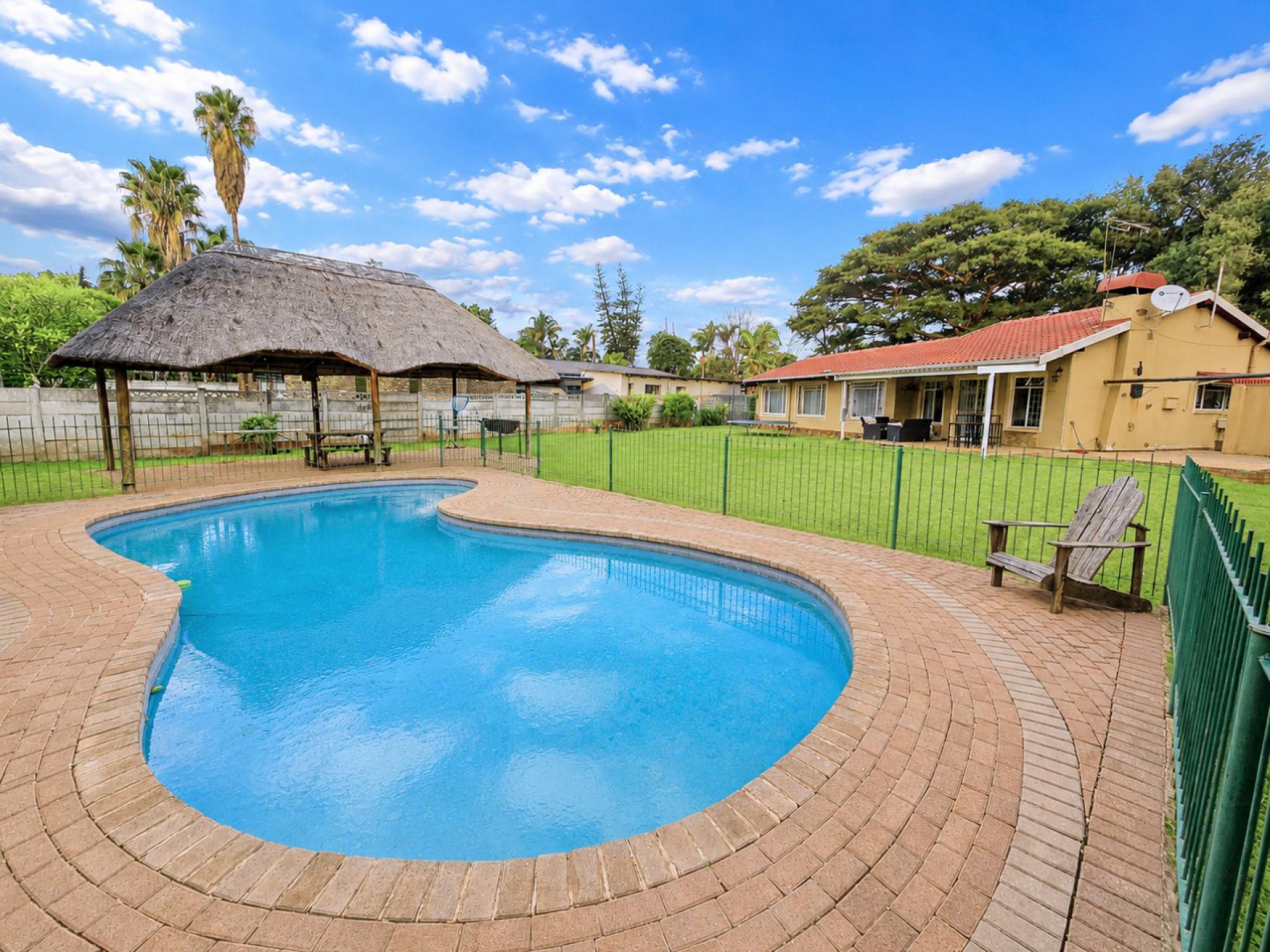  of property in Sinoville