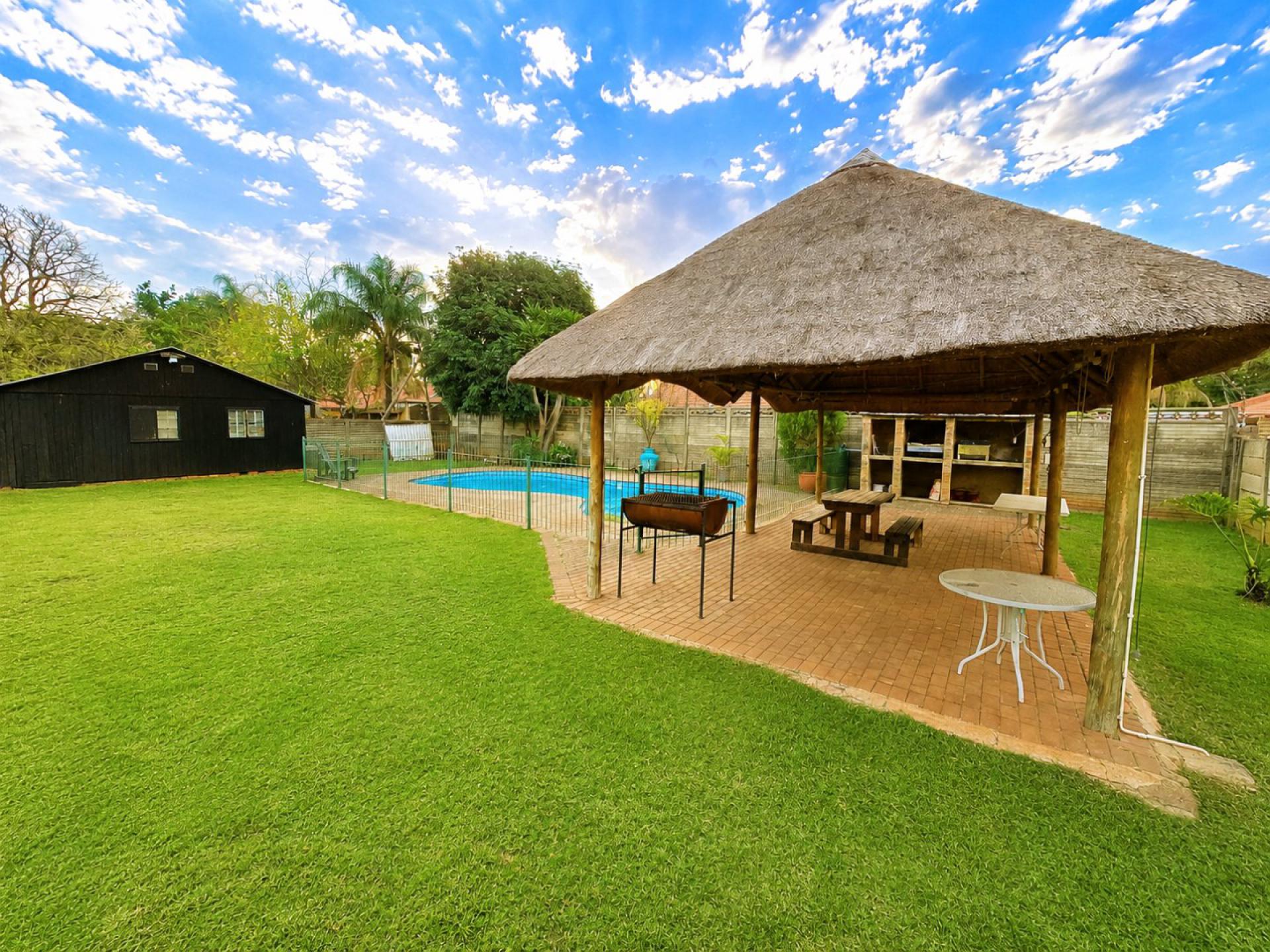  of property in Sinoville