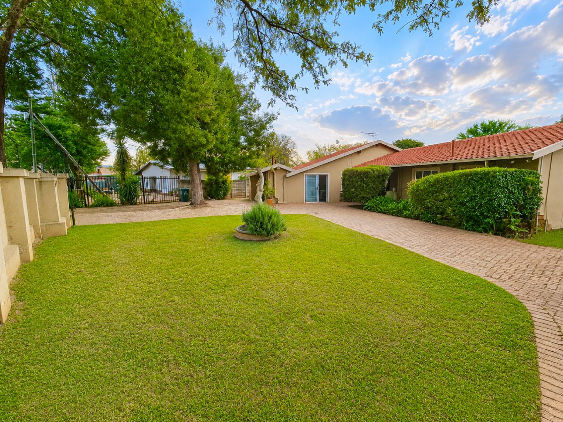 of property in Sinoville