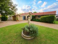  of property in Sinoville