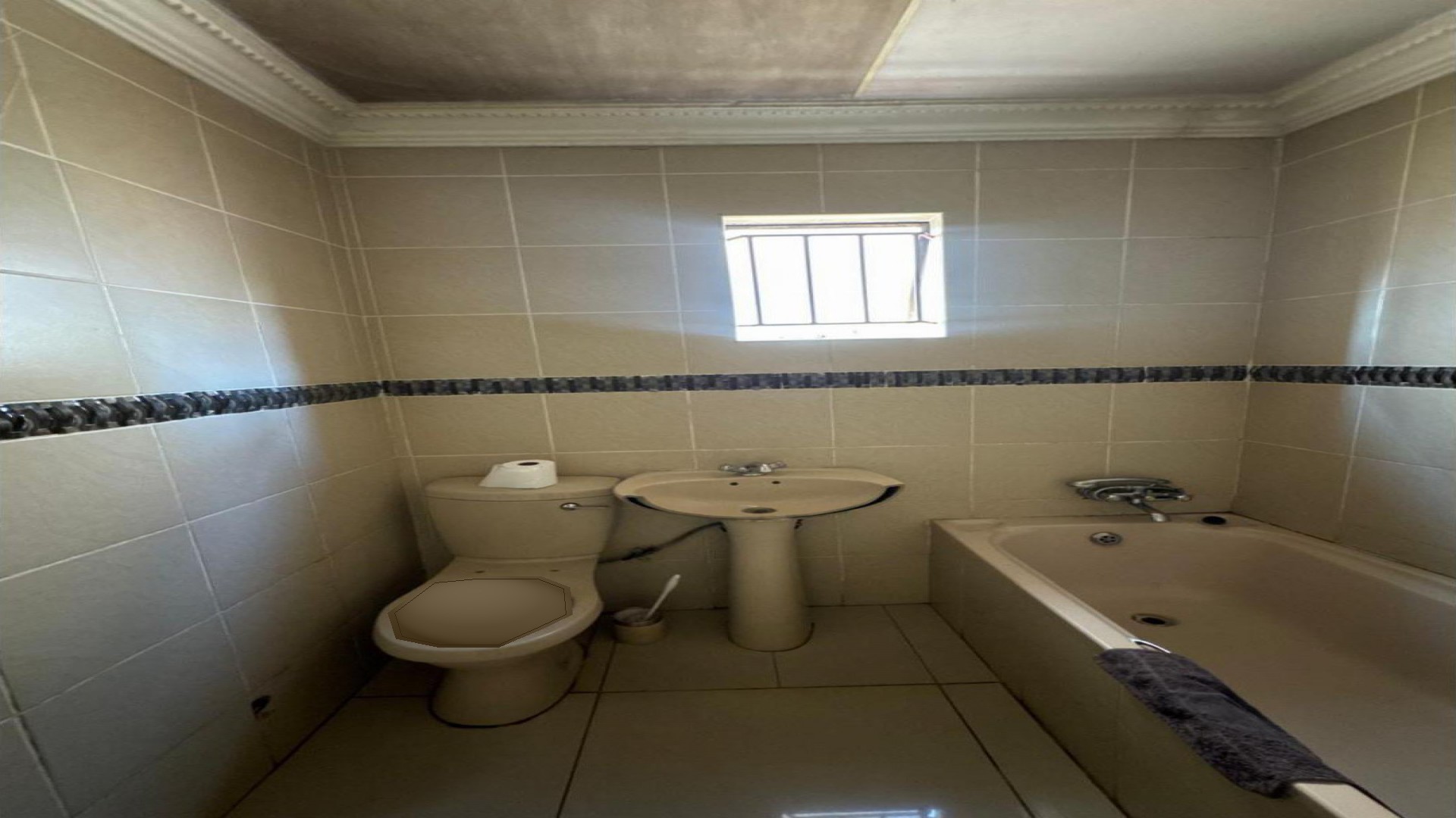 Bathroom 3+ of property in Tasbetpark