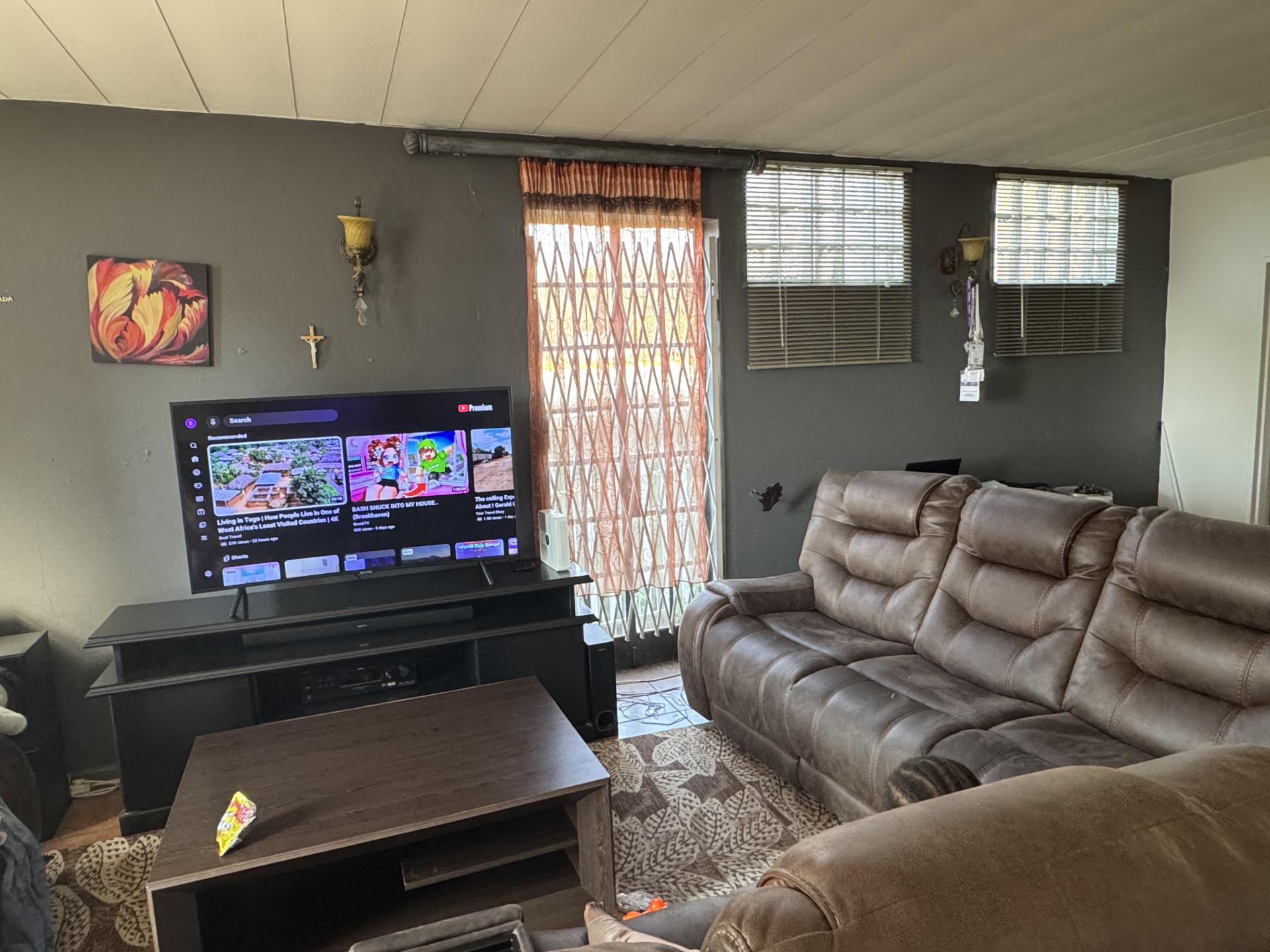  of property in Florida Hills