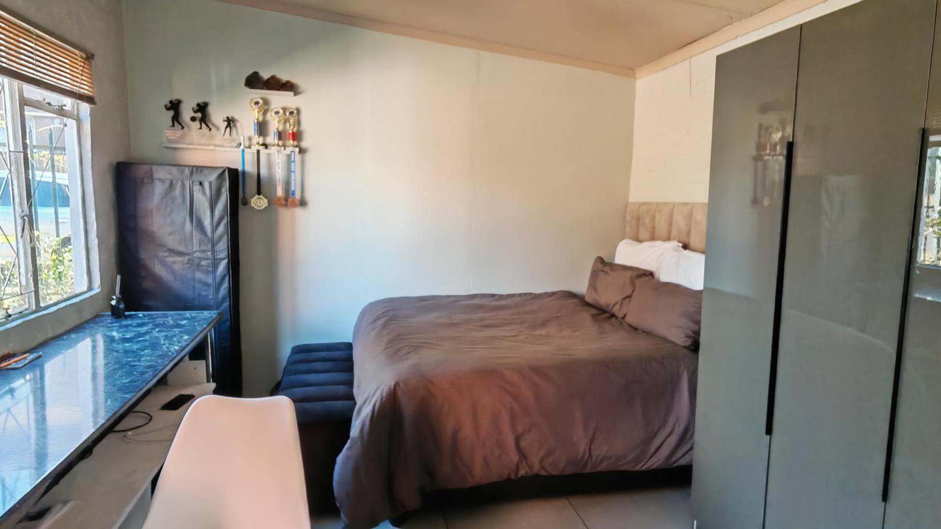 Flatlet of property in Scottsville PMB