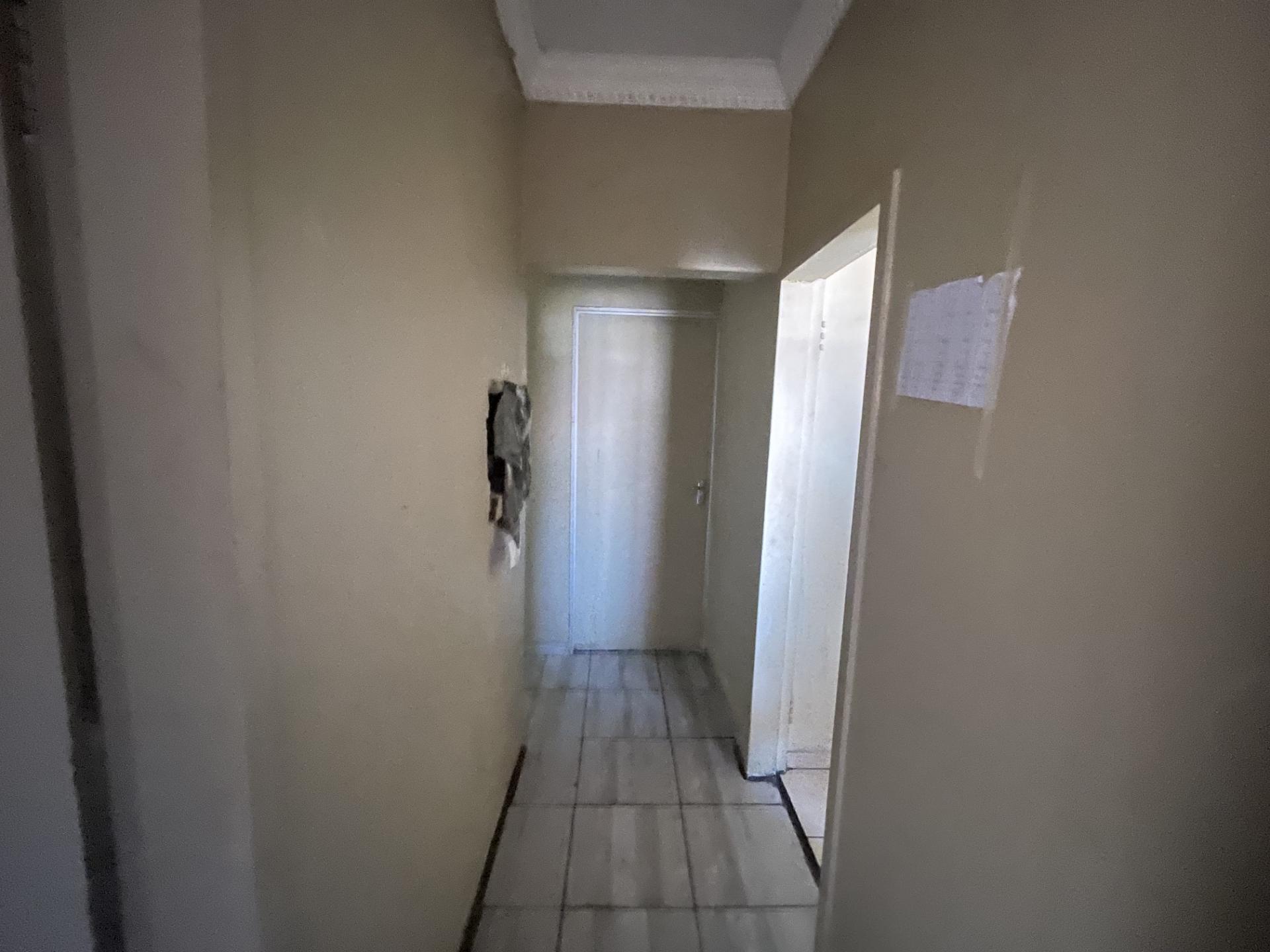  of property in Sunnyside