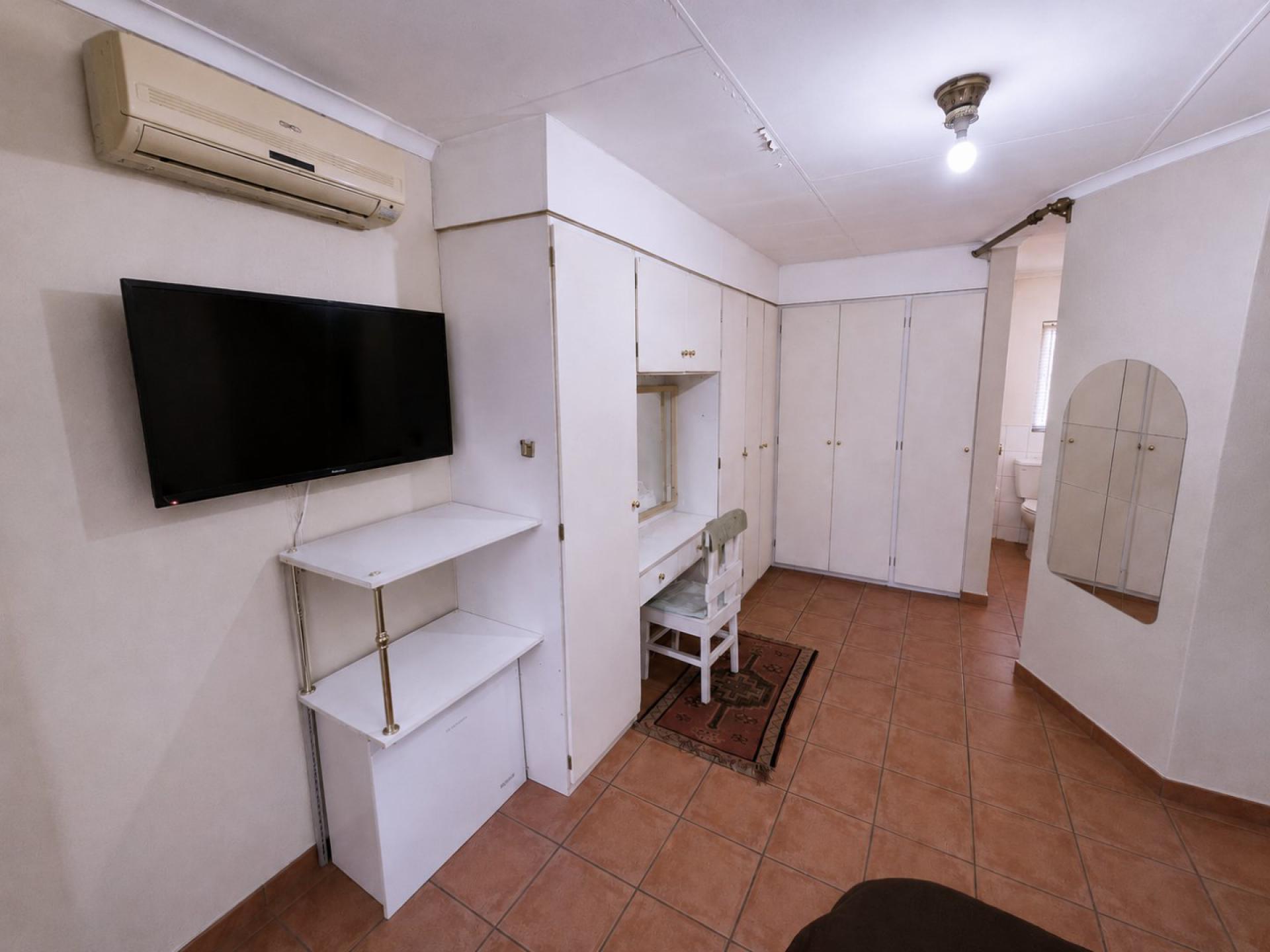  of property in Doornpoort
