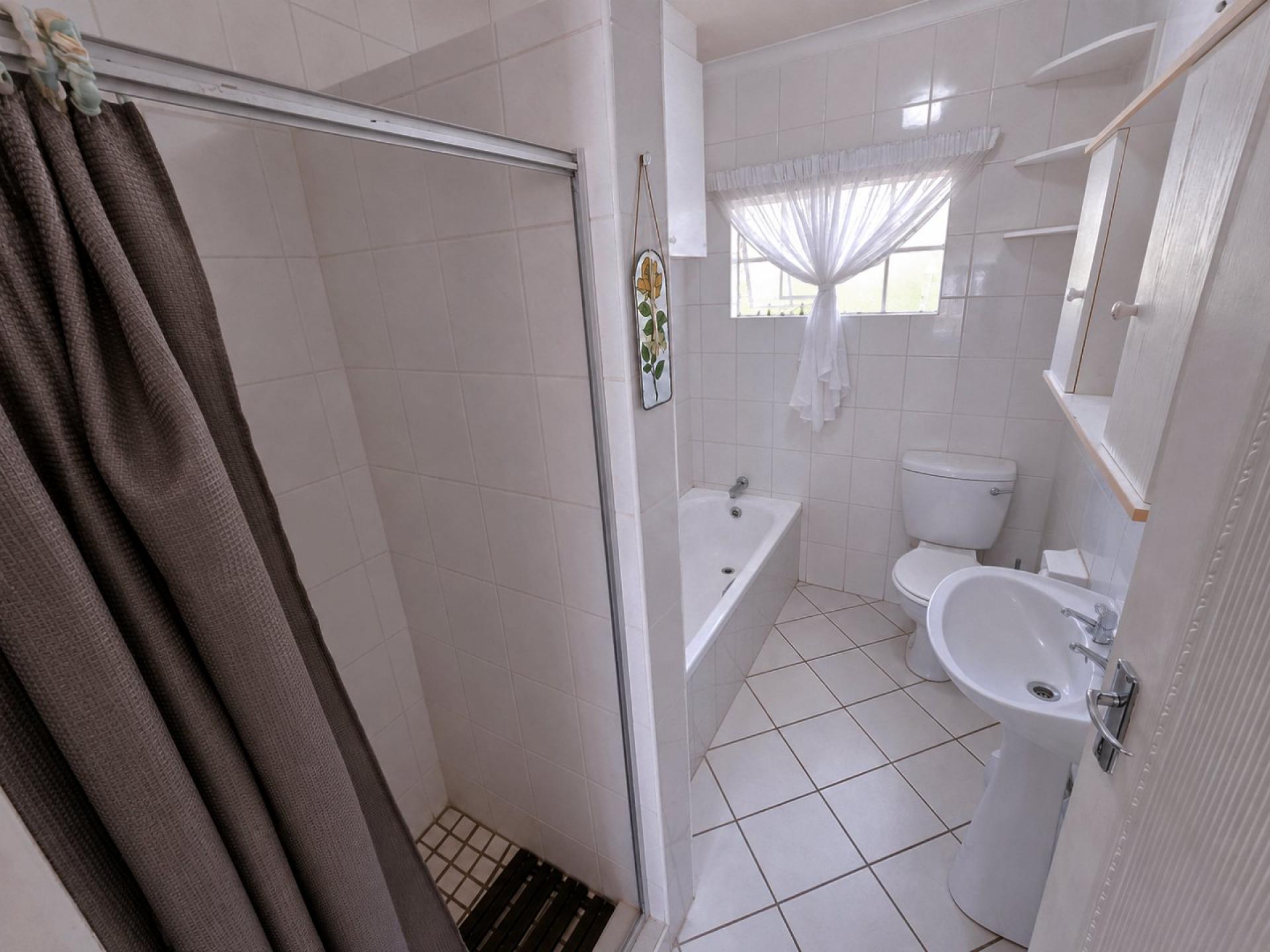  of property in Annlin