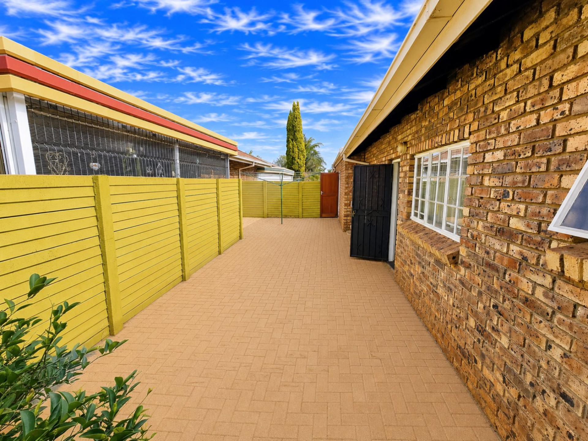  of property in Annlin