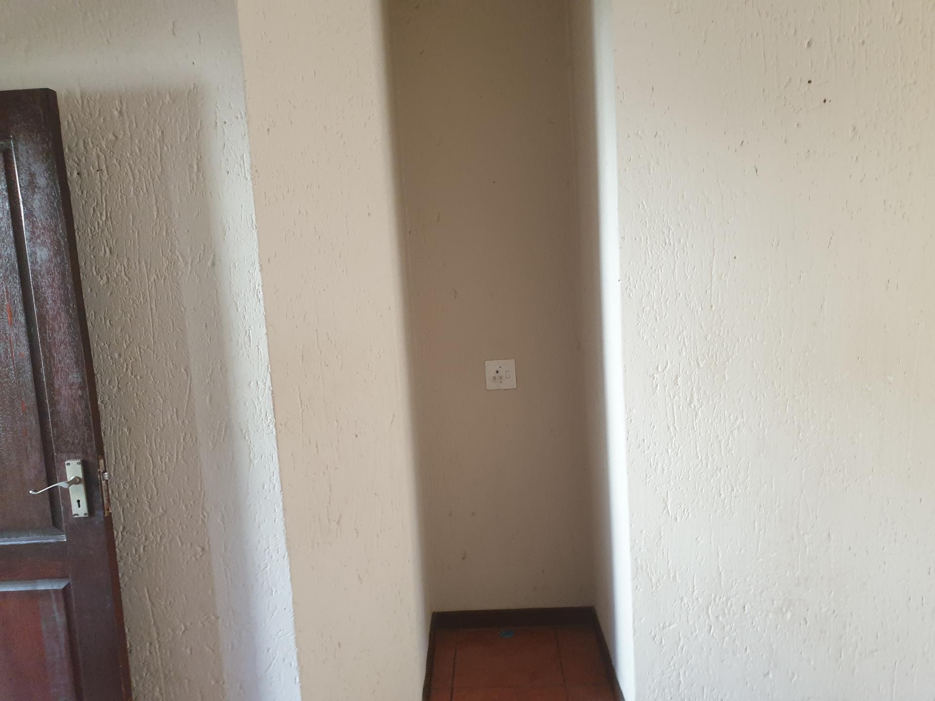  of property in Paulshof