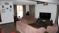 Lounges of property in Burlington Heights