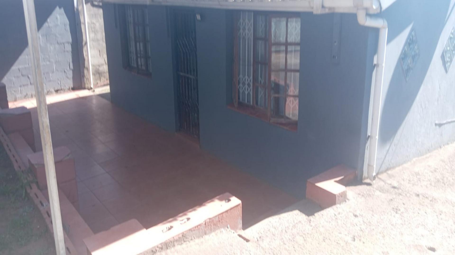 Front View of property in KwaMashu