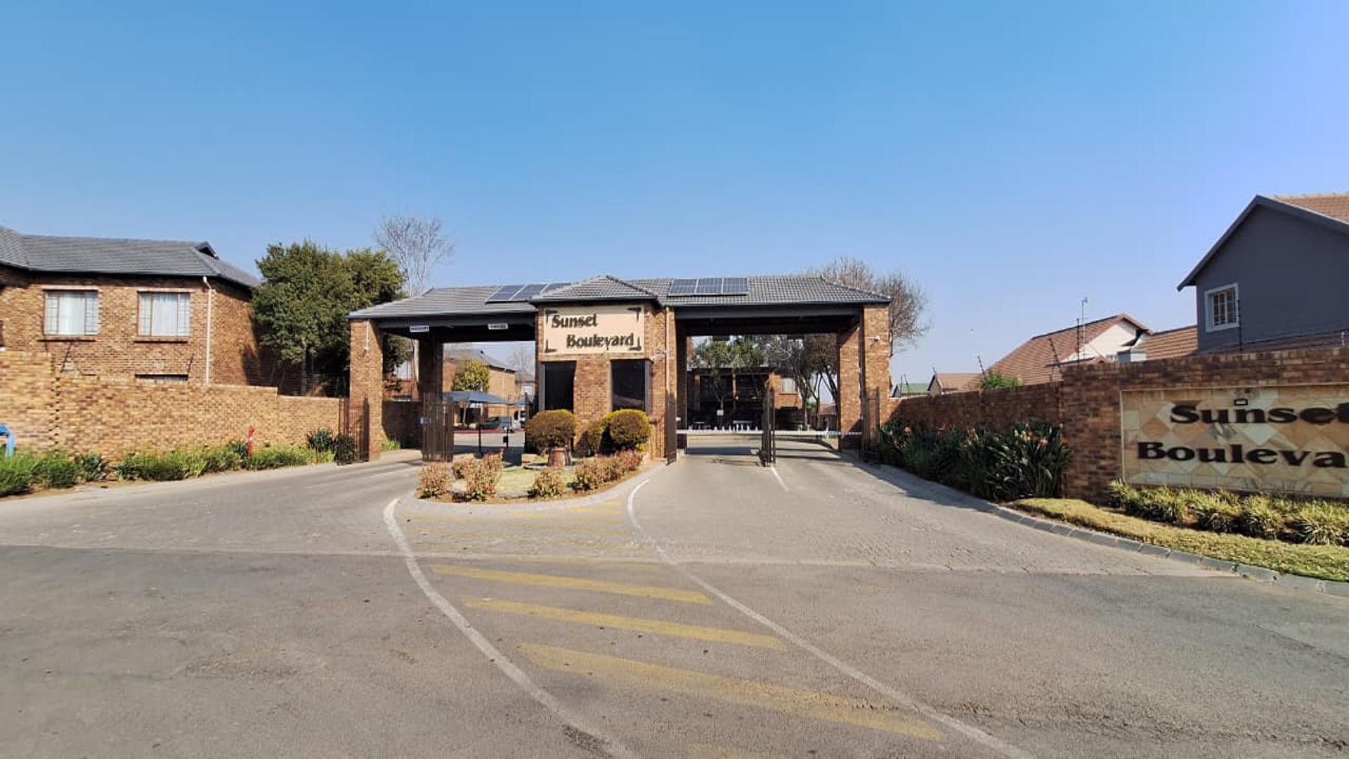 Front View of property in Rand Collieries Sh