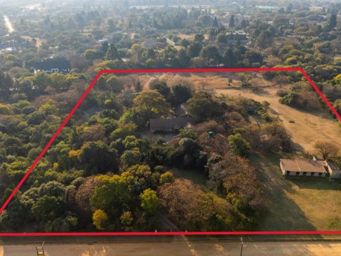 8 Bedroom House for Sale For Sale in Kyalami A.H - MR718489