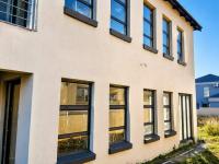 of property in Bendor