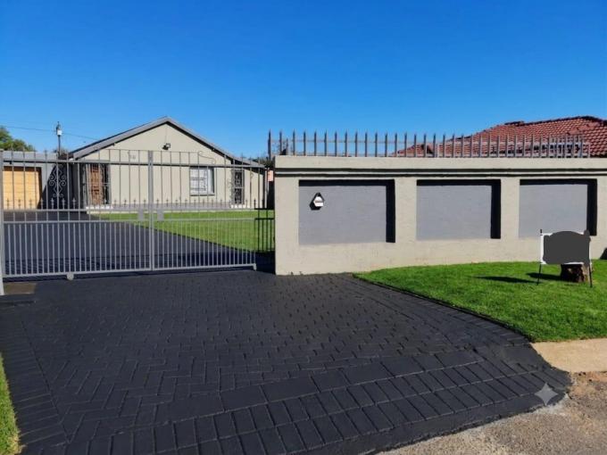 3 Bedroom House for Sale For Sale in Ennerdale - MR718499