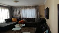 Lounges of property in Soshanguve East