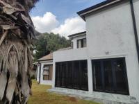  of property in Dawn Park