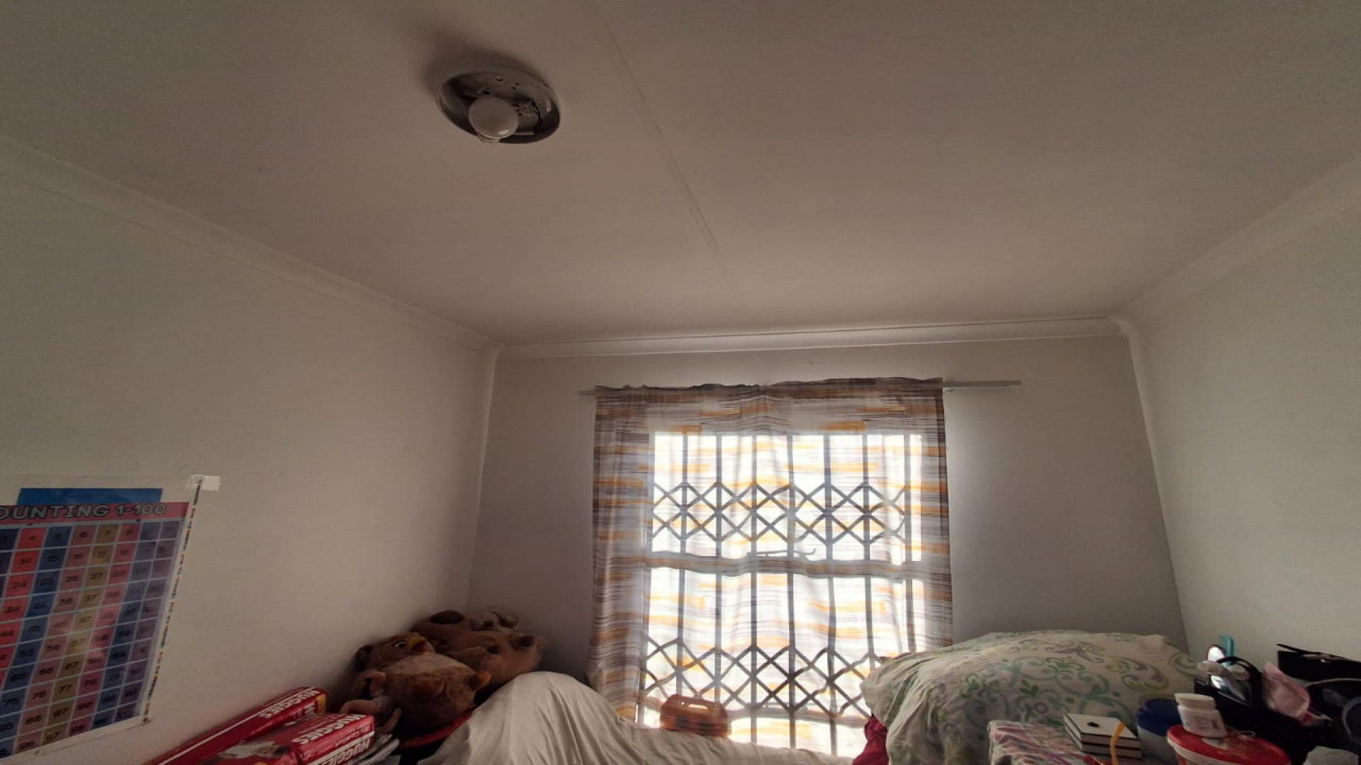 Bed Room 2 of property in Devland