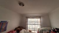 Bed Room 2 of property in Devland