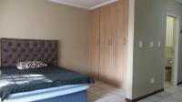Bed Room 1 - 11 square meters of property in Rivonia