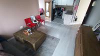 Lounges - 19 square meters of property in Milnerton