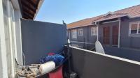 Balcony - 5 square meters of property in Comet