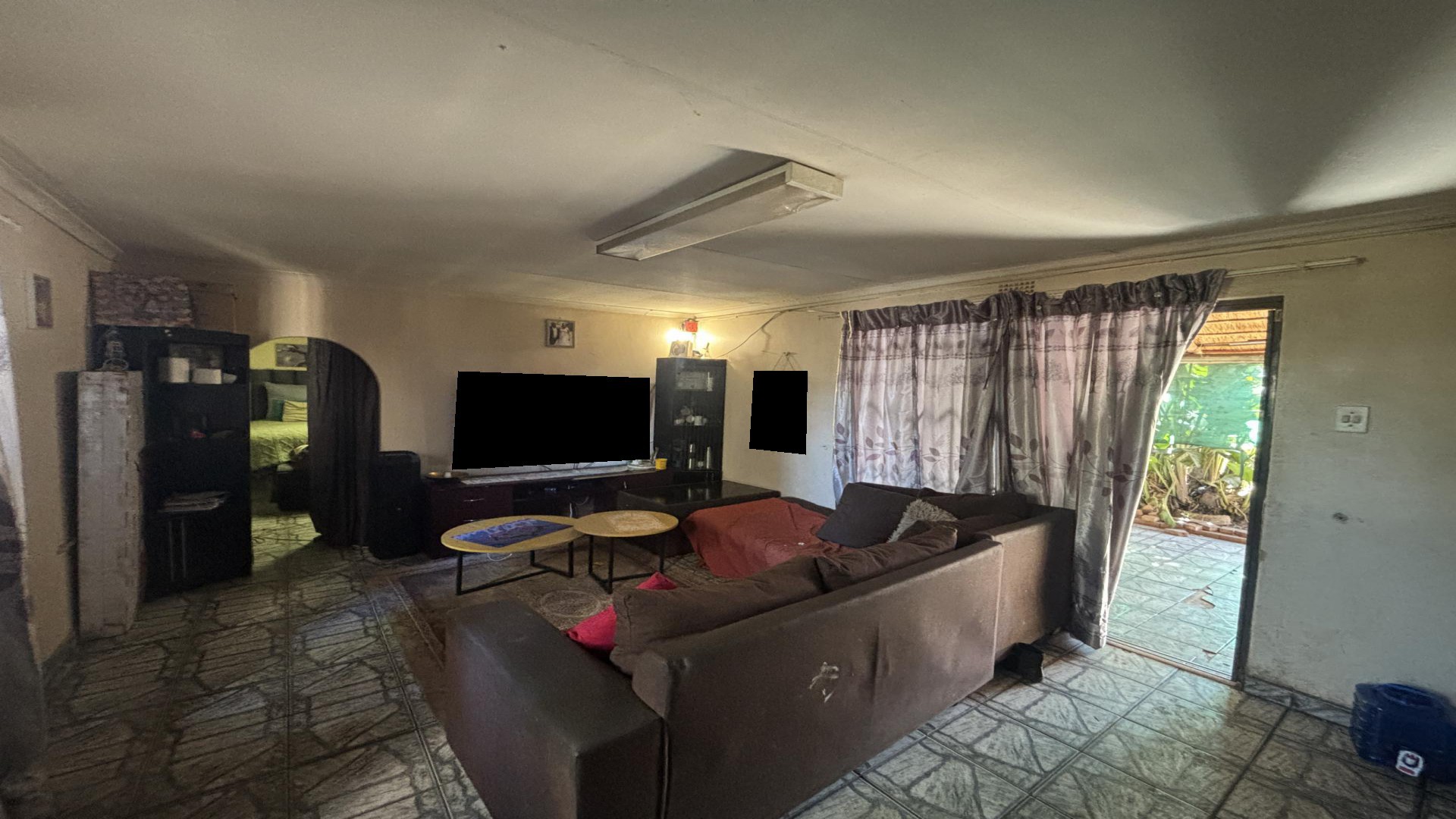 Lounges of property in Lambton Gardens