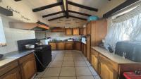 Kitchen of property in Lambton Gardens