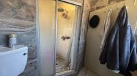 Bathroom 1 of property in Lambton Gardens