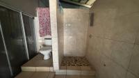 Bathroom 1 of property in Lambton Gardens