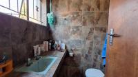 Main Bathroom - 5 square meters of property in Lambton Gardens