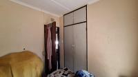 Bed Room 1 - 11 square meters of property in Lambton Gardens