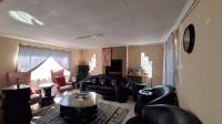 Lounges - 28 square meters of property in Lambton Gardens