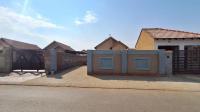 Front View of property in Alliance