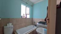 Bathroom 1 - 5 square meters of property in Alliance