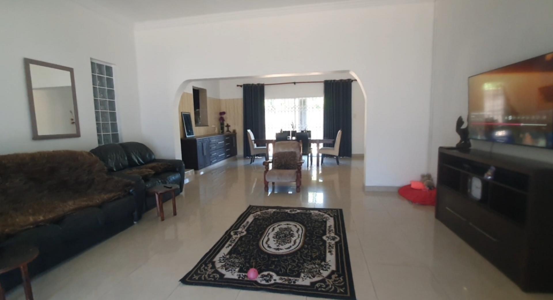  of property in Umtentweni