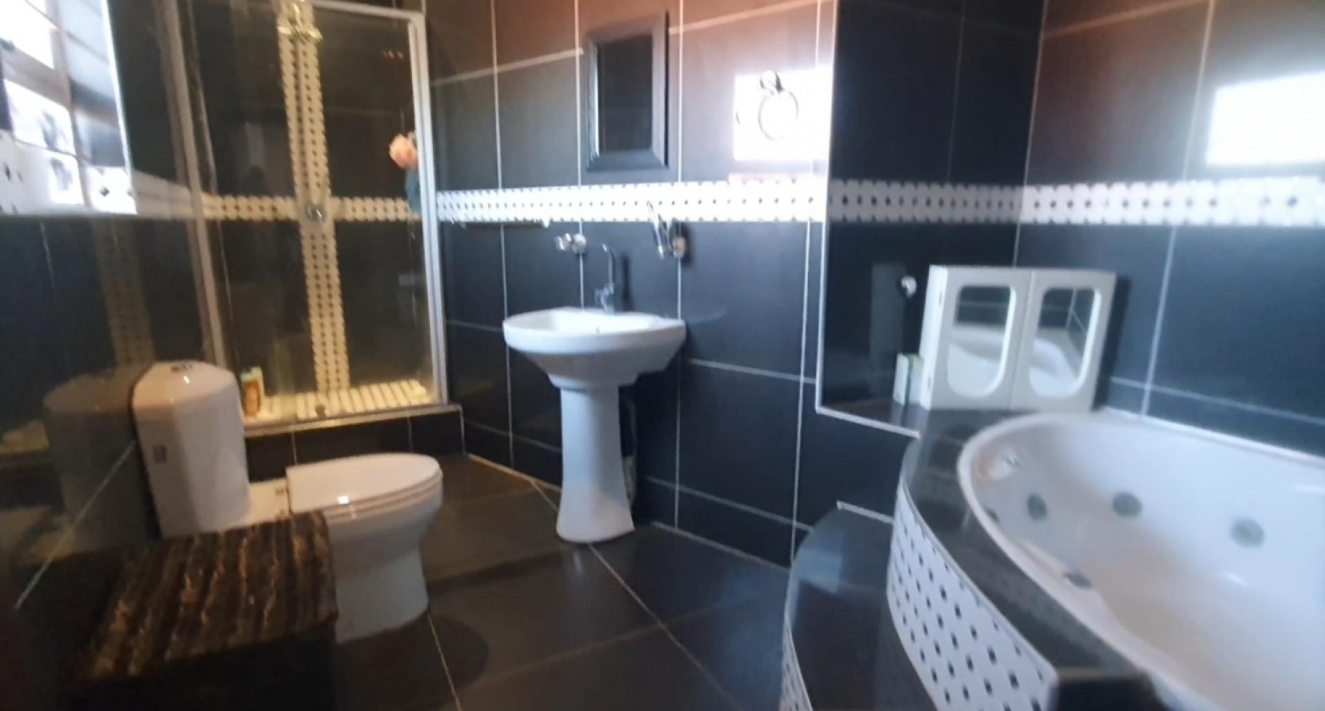  of property in Umtentweni