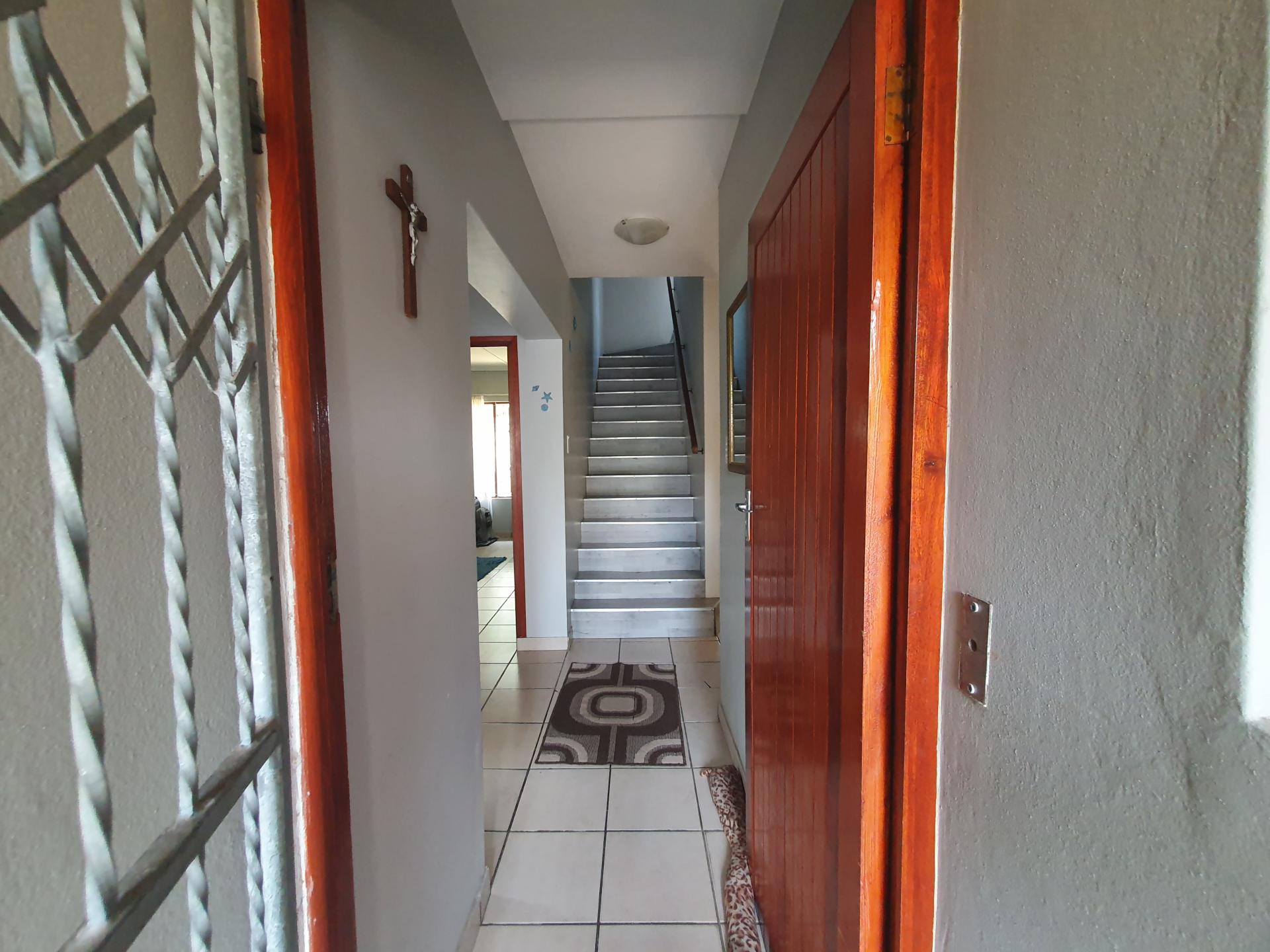  of property in Umtentweni