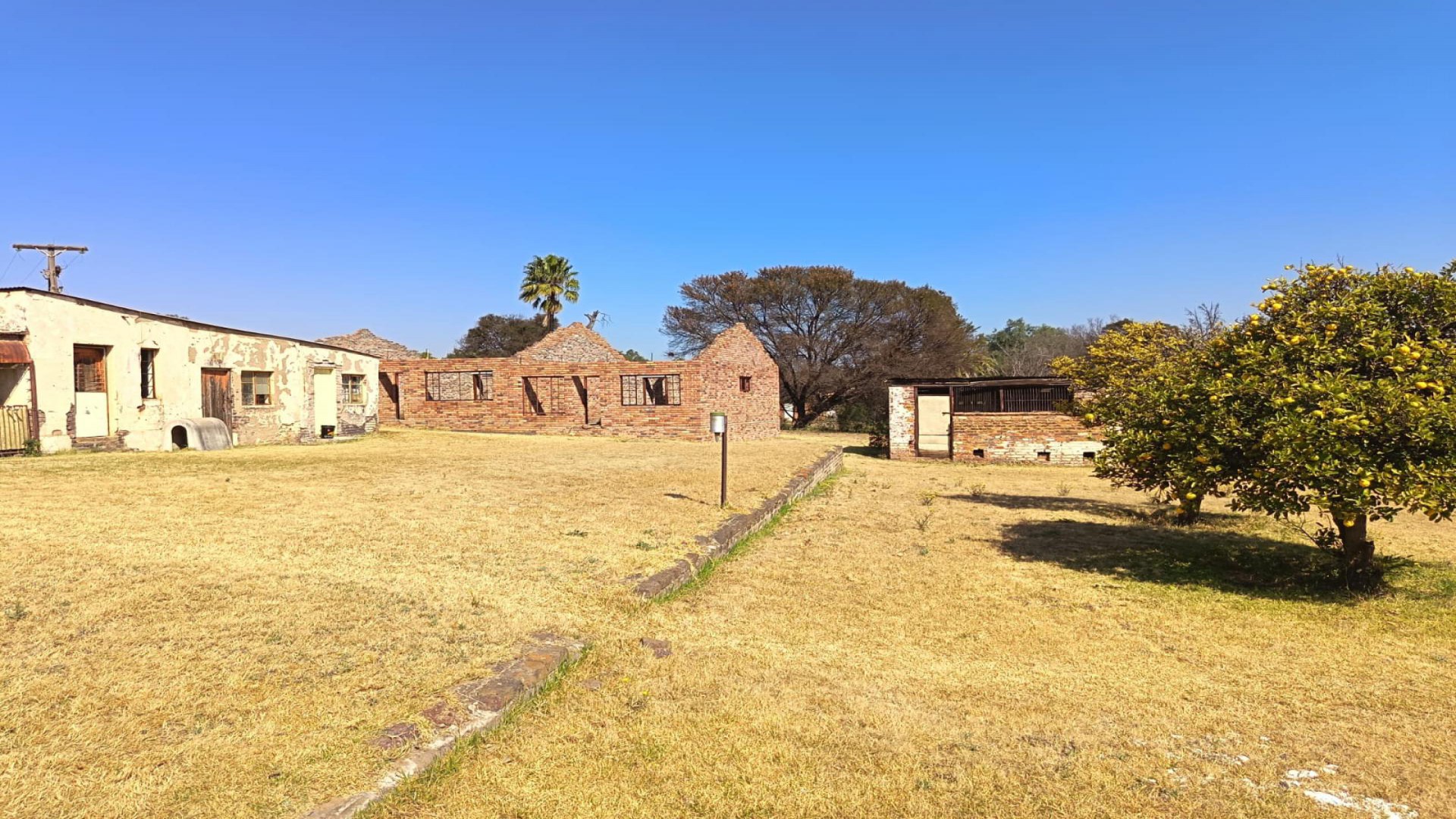 Spaces of property in Randfontein