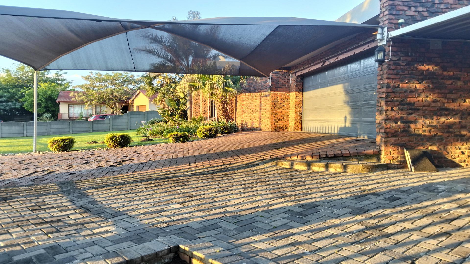 Front View of property in Dalpark