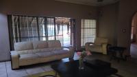 Lounges of property in Dalpark