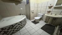 Bathroom 2 of property in Polokwane