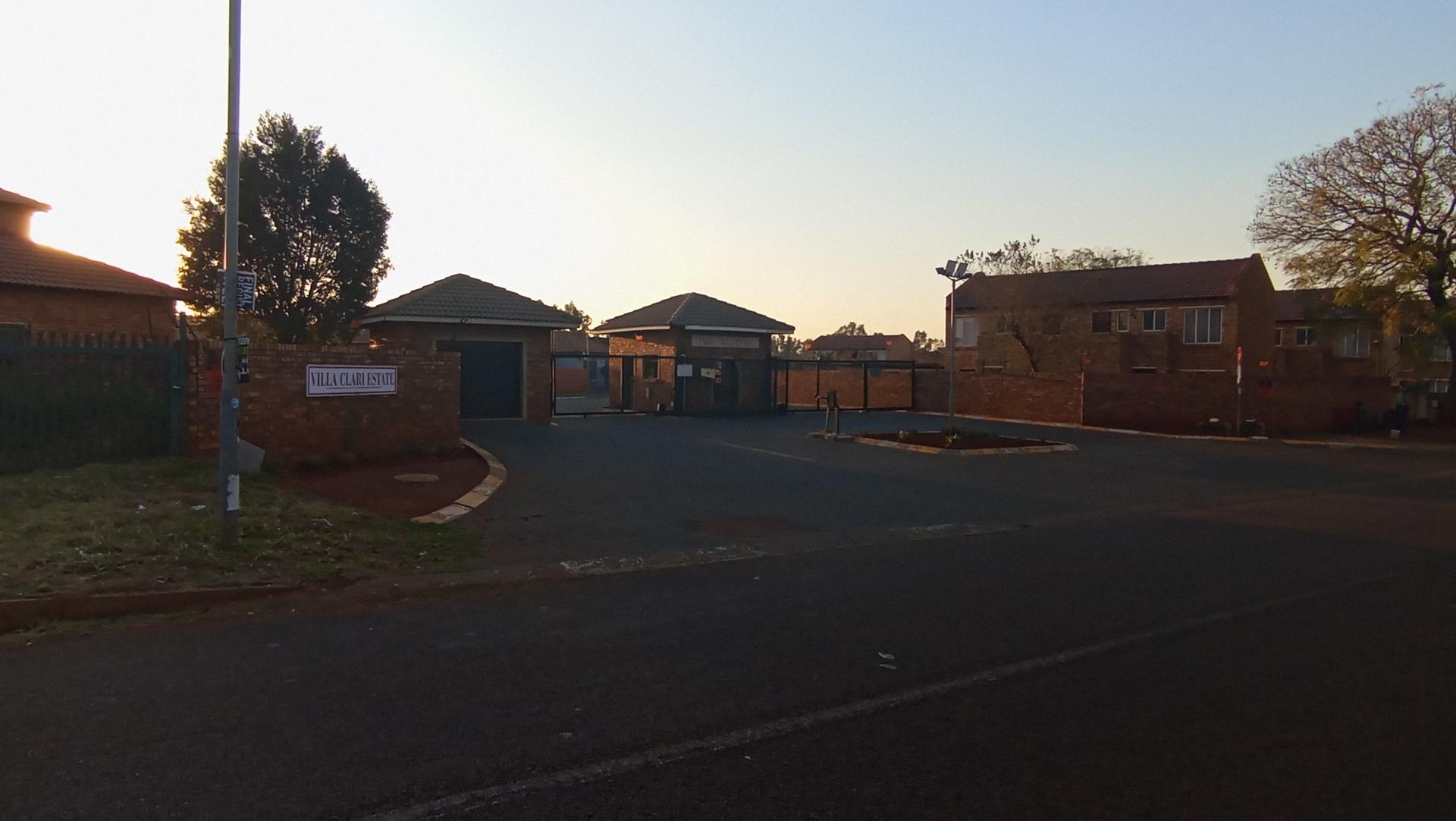 Front View of property in Clarina