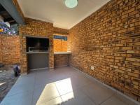  of property in Brackenhurst