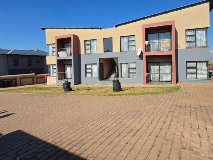 12 Bedroom House for Sale For Sale in Winchester Hills - MR718646
