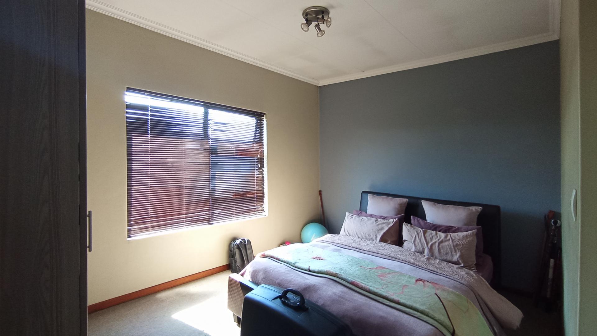 Bed Room 2 - 16 square meters of property in Noordwyk