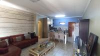 Lounges - 15 square meters of property in Noordwyk