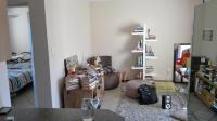 Lounges of property in The Orchards