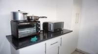 Kitchen of property in Willows